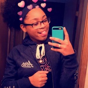 Meet your Posher, Alaysia